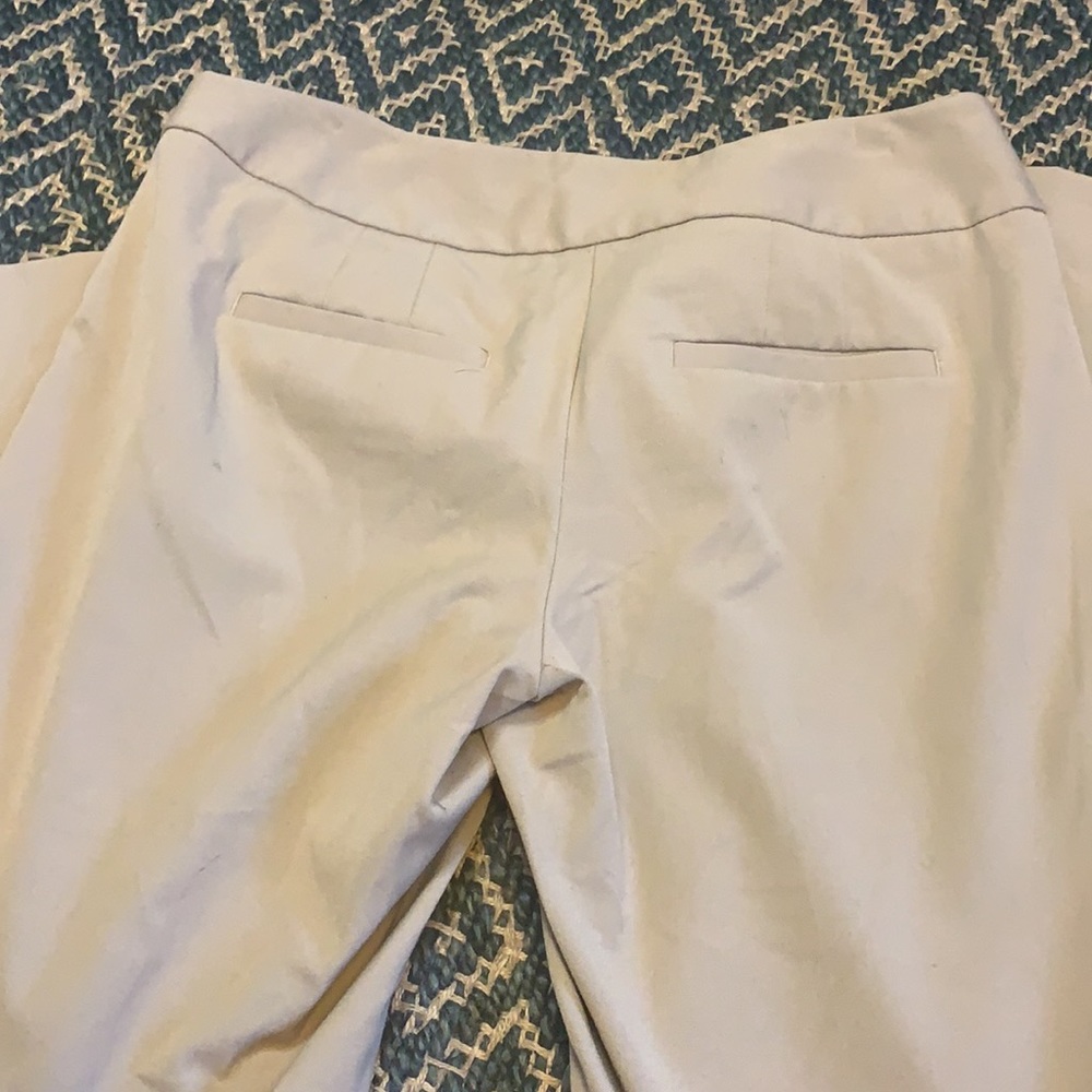 White House Black Market Legacy Modern Boot 4R - Picture 8 of 8